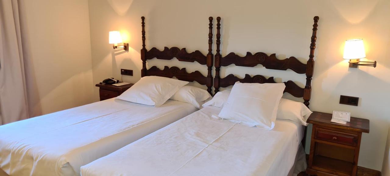 Parador De Gredos Navarredonda de Gredos Εξωτερικό φωτογραφία