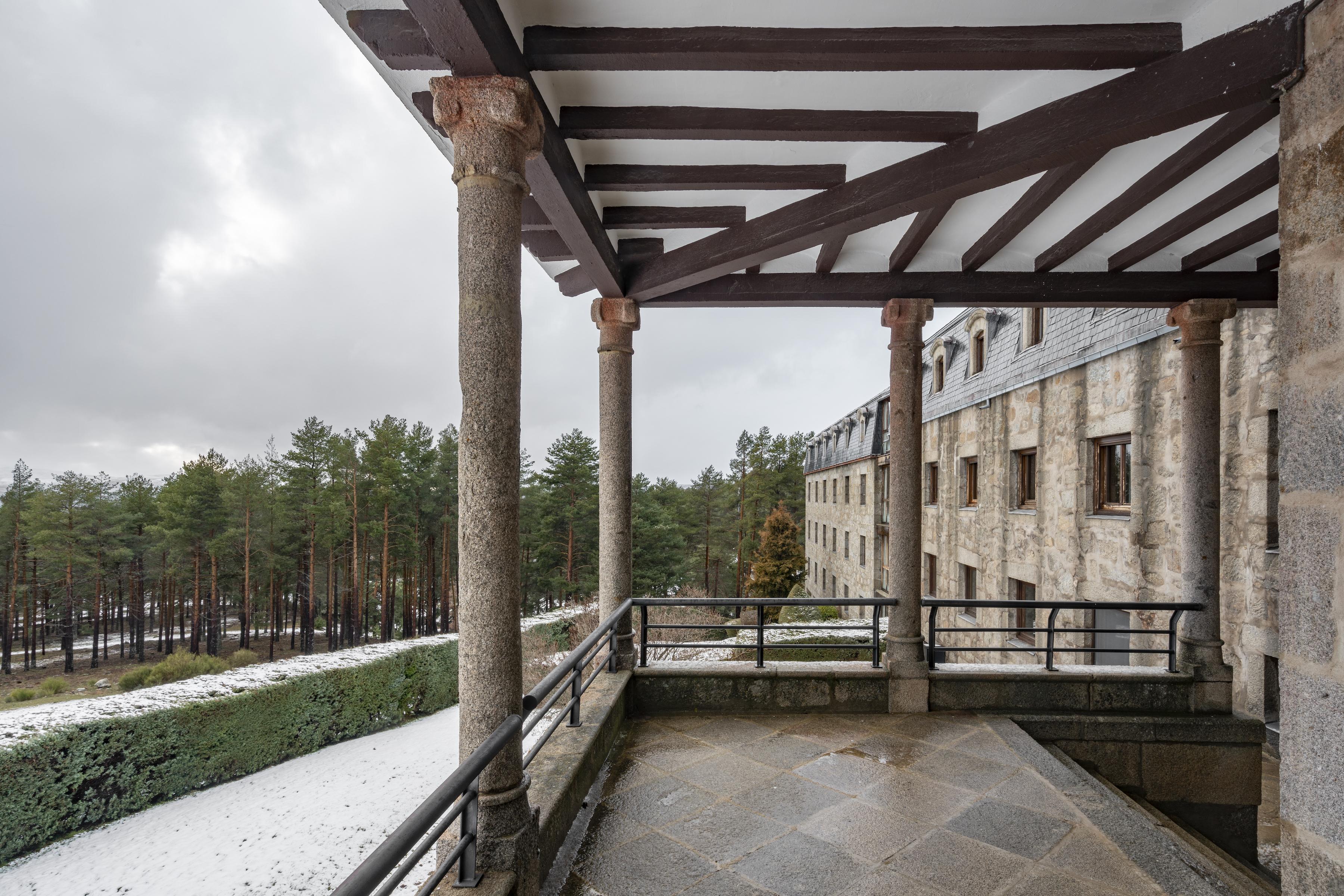 Parador De Gredos Navarredonda de Gredos Εξωτερικό φωτογραφία