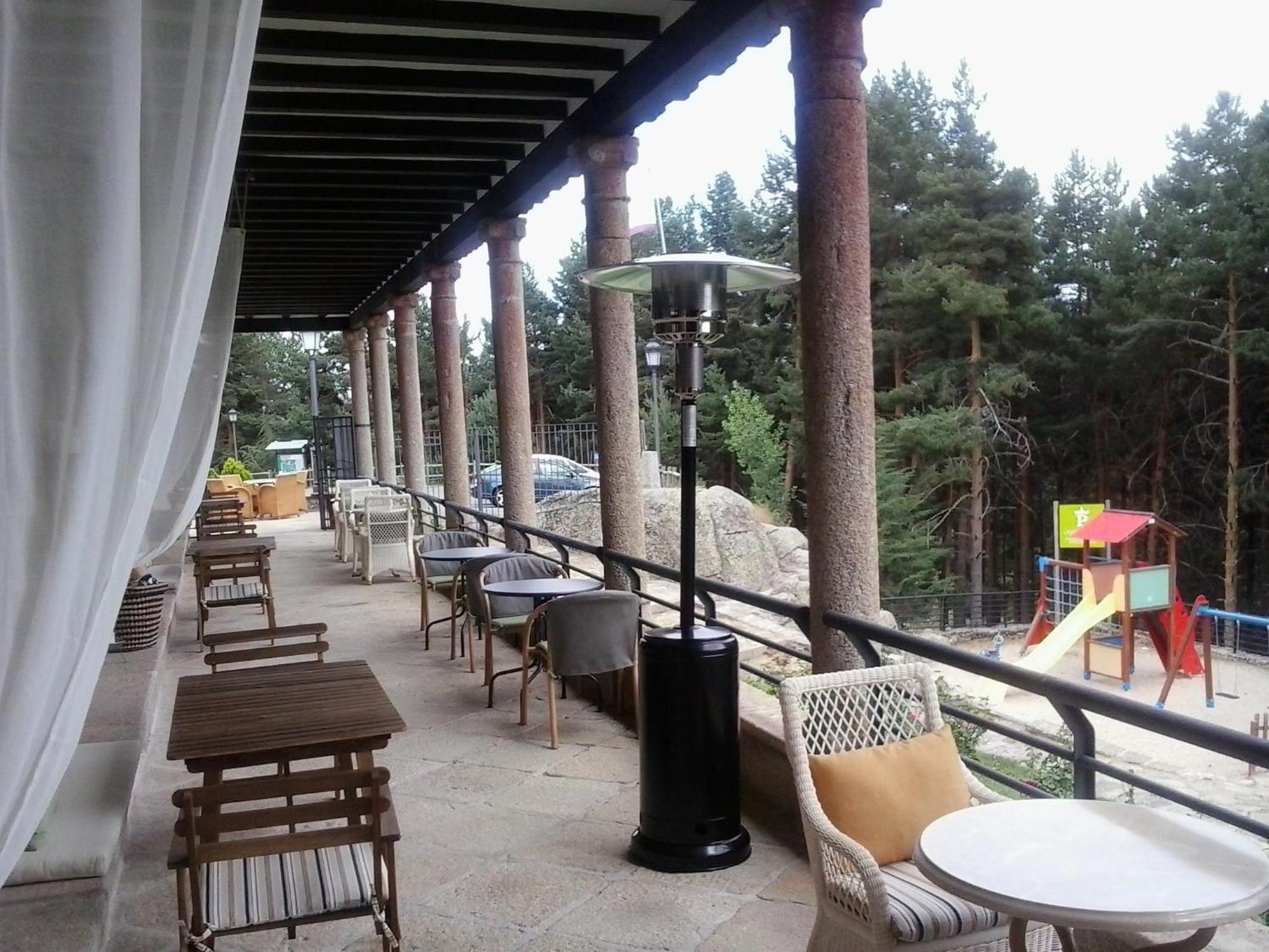 Parador De Gredos Navarredonda de Gredos Εξωτερικό φωτογραφία