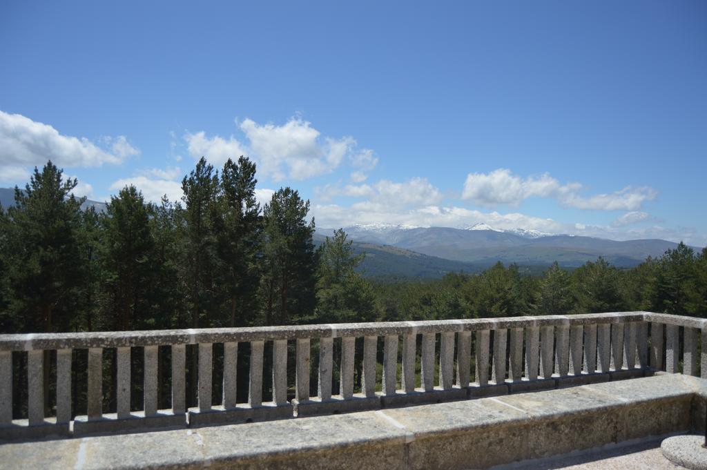 Parador De Gredos Navarredonda de Gredos Εξωτερικό φωτογραφία