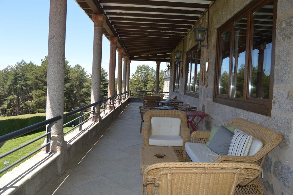 Parador De Gredos Navarredonda de Gredos Εξωτερικό φωτογραφία