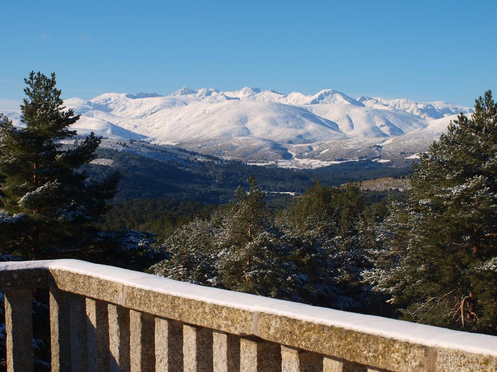 Parador De Gredos Navarredonda de Gredos Εξωτερικό φωτογραφία