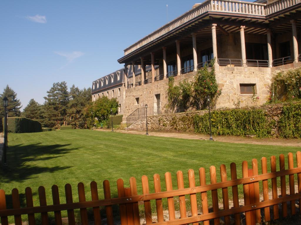 Parador De Gredos Navarredonda de Gredos Εξωτερικό φωτογραφία